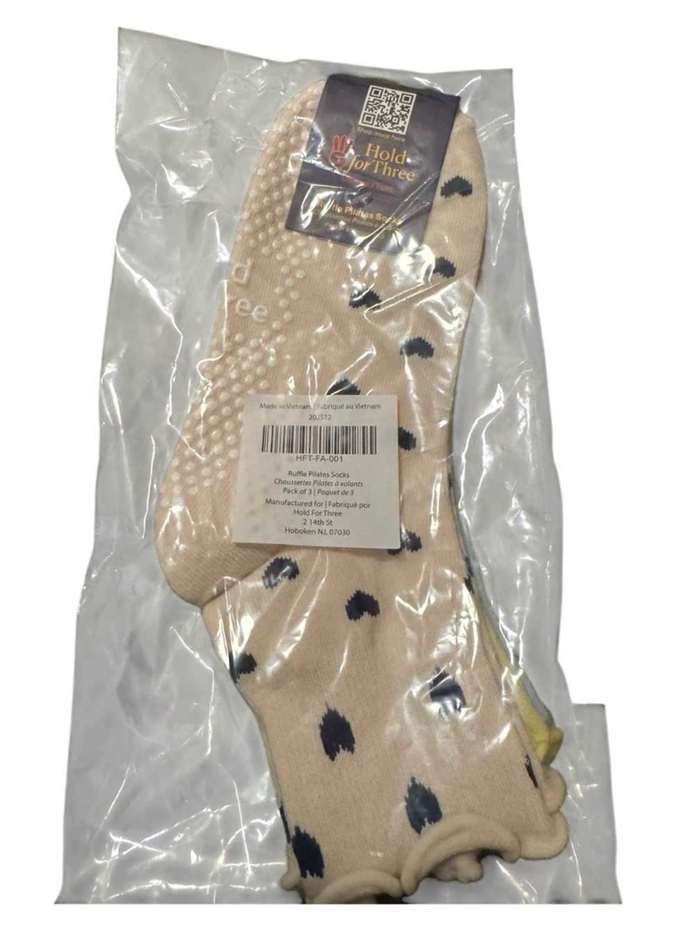 NWT Hold For Three Ruffle Pilates Grip Socks Pack of 3